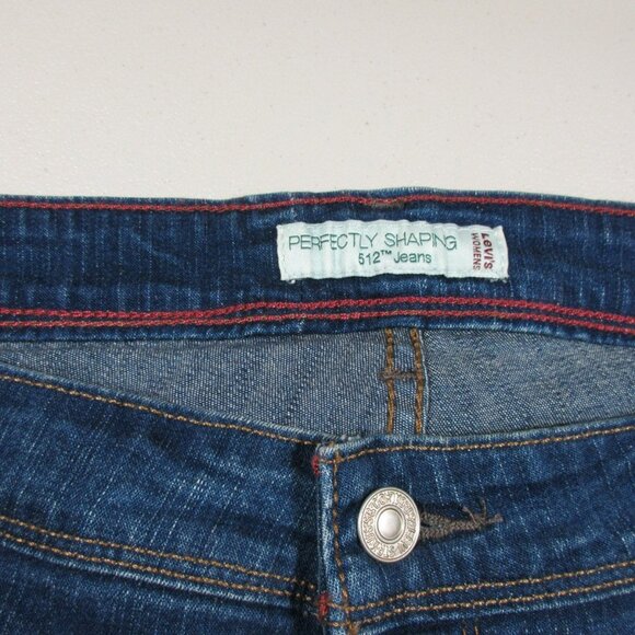 Levis womens dark 512 Perfectly Shaping stretch cuffed capri jeans 22W EUC - Picture 3 of 12